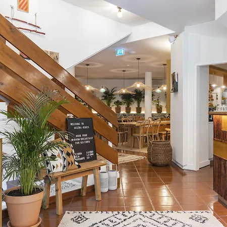 Turisticos Geres Albufeira 3* Терраш-ди-Бору