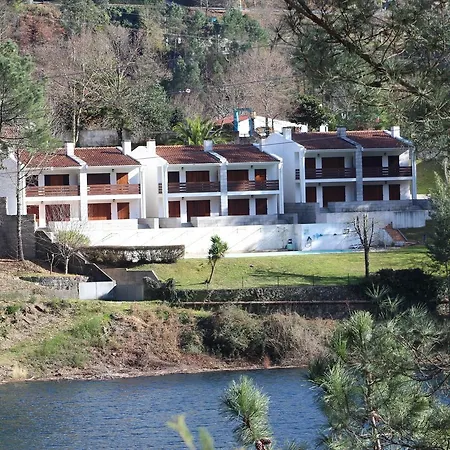 Turisticos Geres Albufeira 3* Терраш-ди-Бору